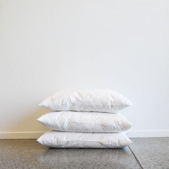 100% Duck Feather Inner (70x70cm)