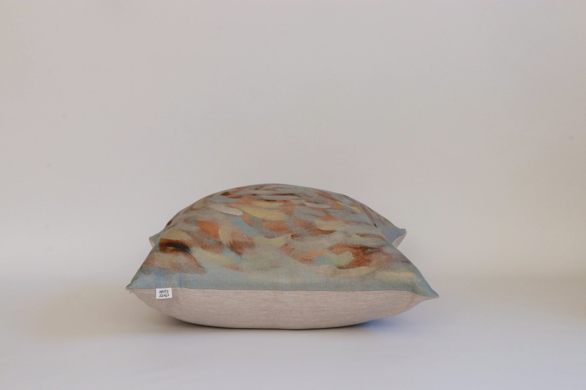 Dreamer Drift Cushion