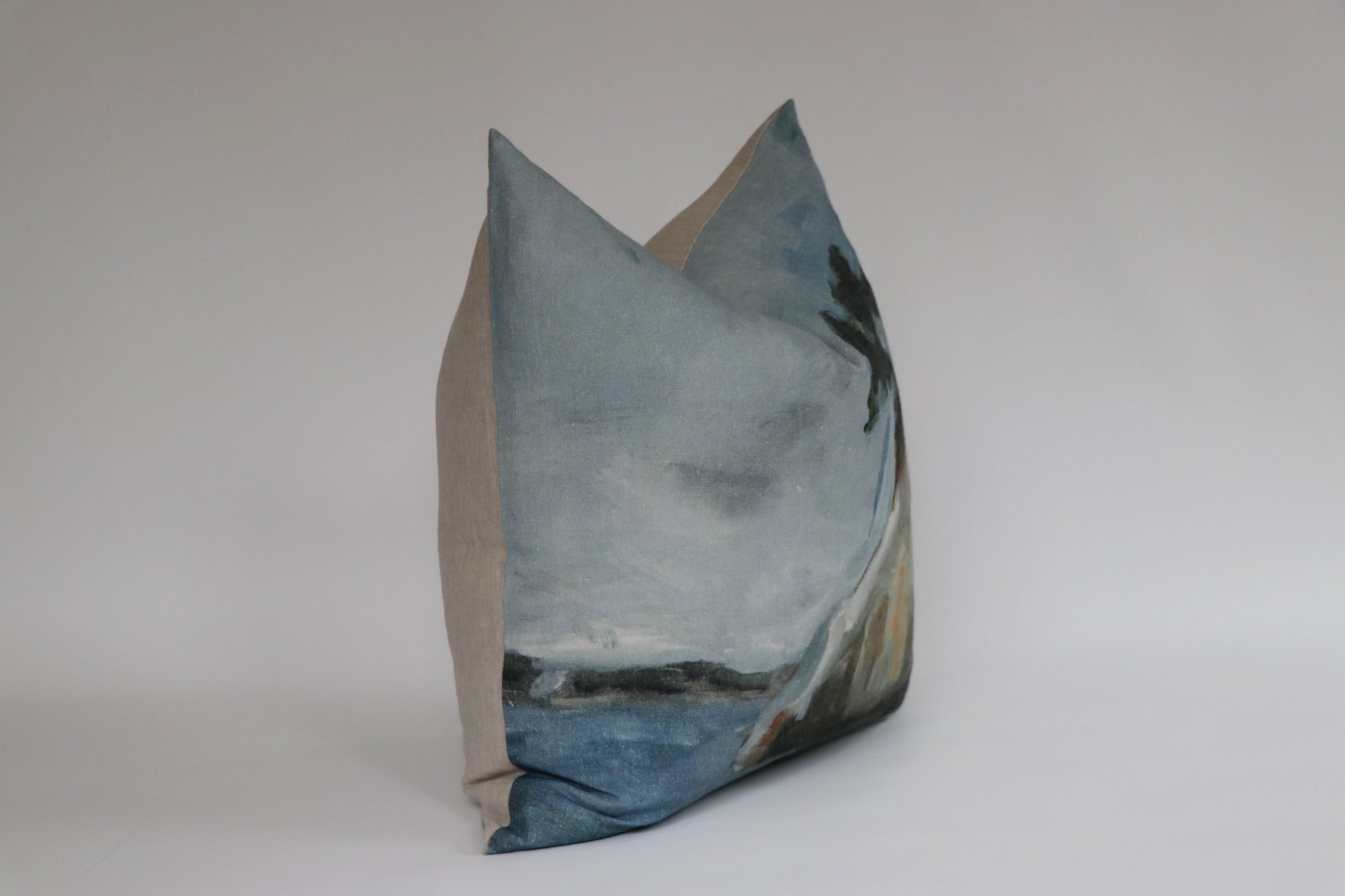 The Cove Cushion